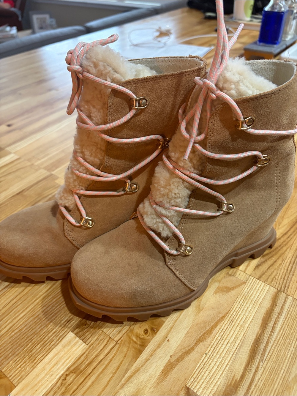 Women’s SOREL Tan Suede Shearling-Lined Winter Boots with Pink Laces